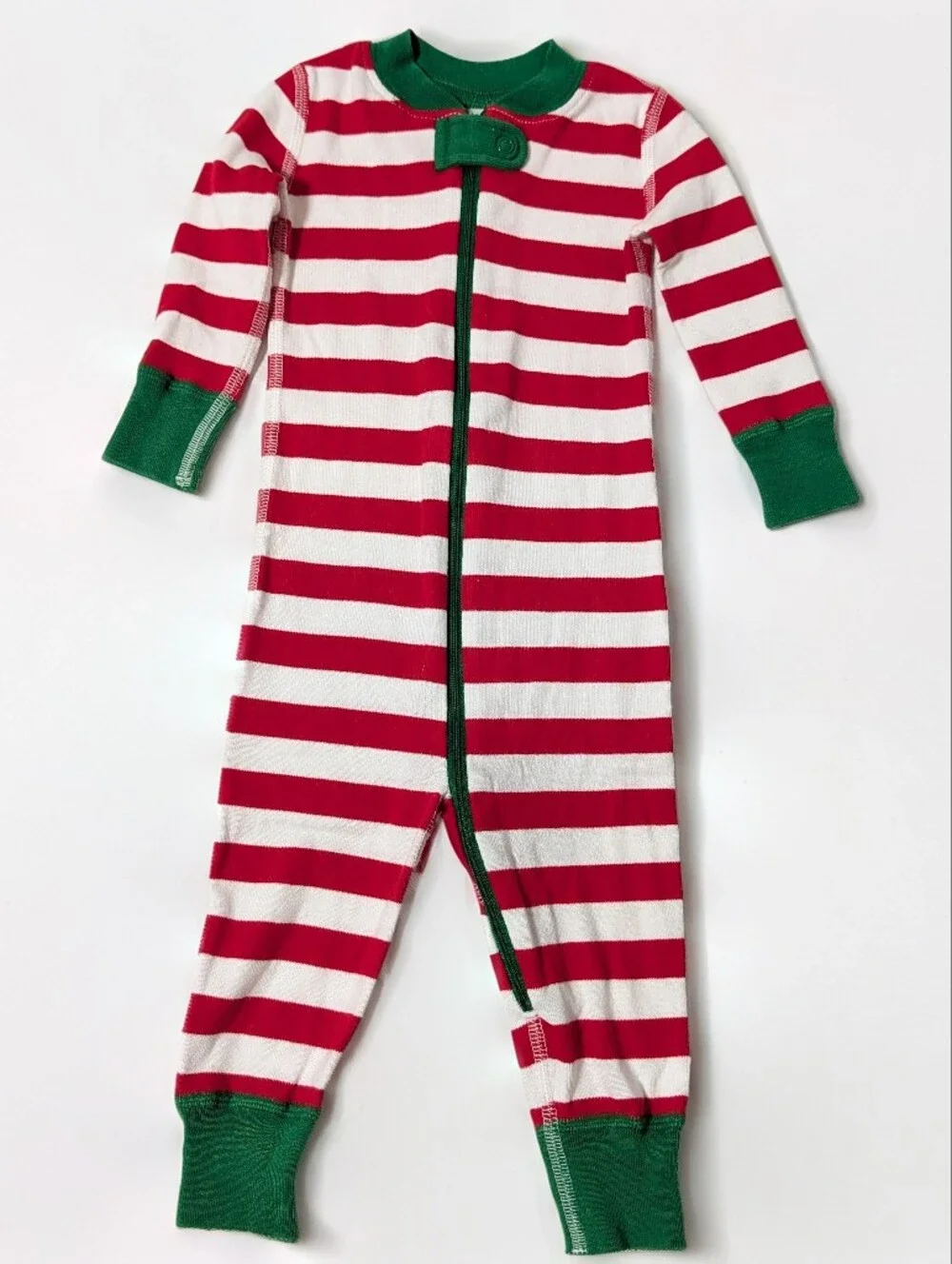Hanna Andersson Red & White Striped Footed Zipper Pajamas with Green Trim